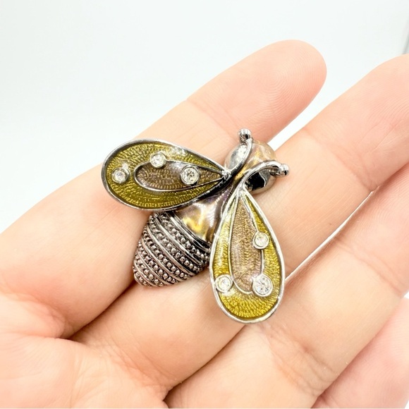 Liz Claiborne Enamel Silver and Gold Bee Brooch pin - Picture 1 of 5